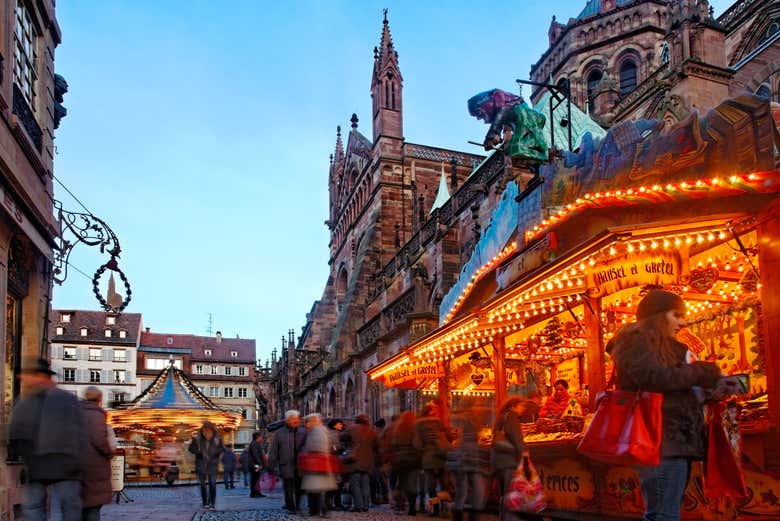 Puestos de mercado navideño en Estrasburgo