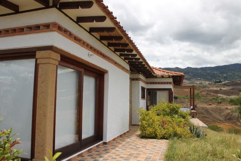 cabaña campestre, cerca a Villa de Leyva - Viajandonoselmundo.com