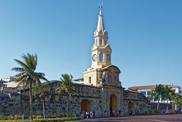 Torre del reloj, Cartagena - Viajandonoselmundo