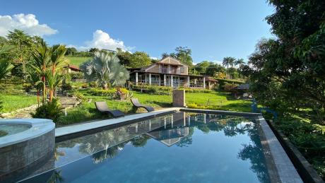 Airbnb Mesitas del Colegio - Viajandonoselmundo.com