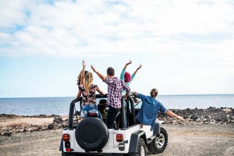 Carro con amigos, Estados Unidos - Viajándonos El Mundo