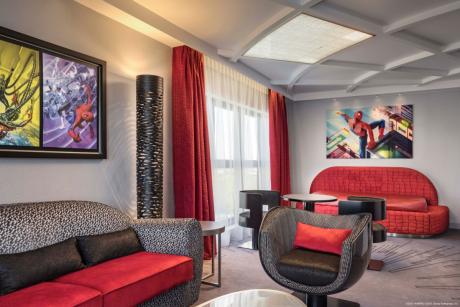 Disney's Hotel New York-The Art of Marvel - Viajándonos El Mundo