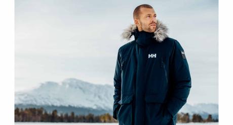 La Helly Hansen que funciona genial en los viajes fríos de diciembre porque abriga sin pesar, está hoy al 50%