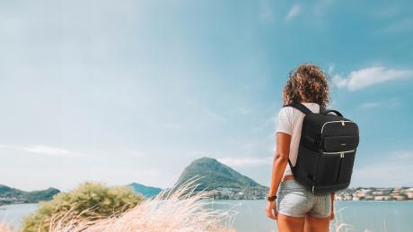 La mochila 40×20×25 que está evitando recargos a viajeros de Ryanair y Vueling
